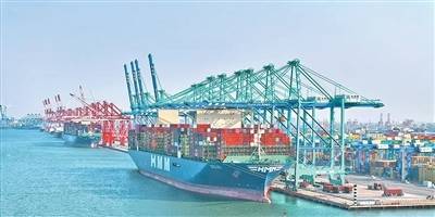 股票按月配资 海港城市港口经济增加值达6.7万亿元（大数据观察）